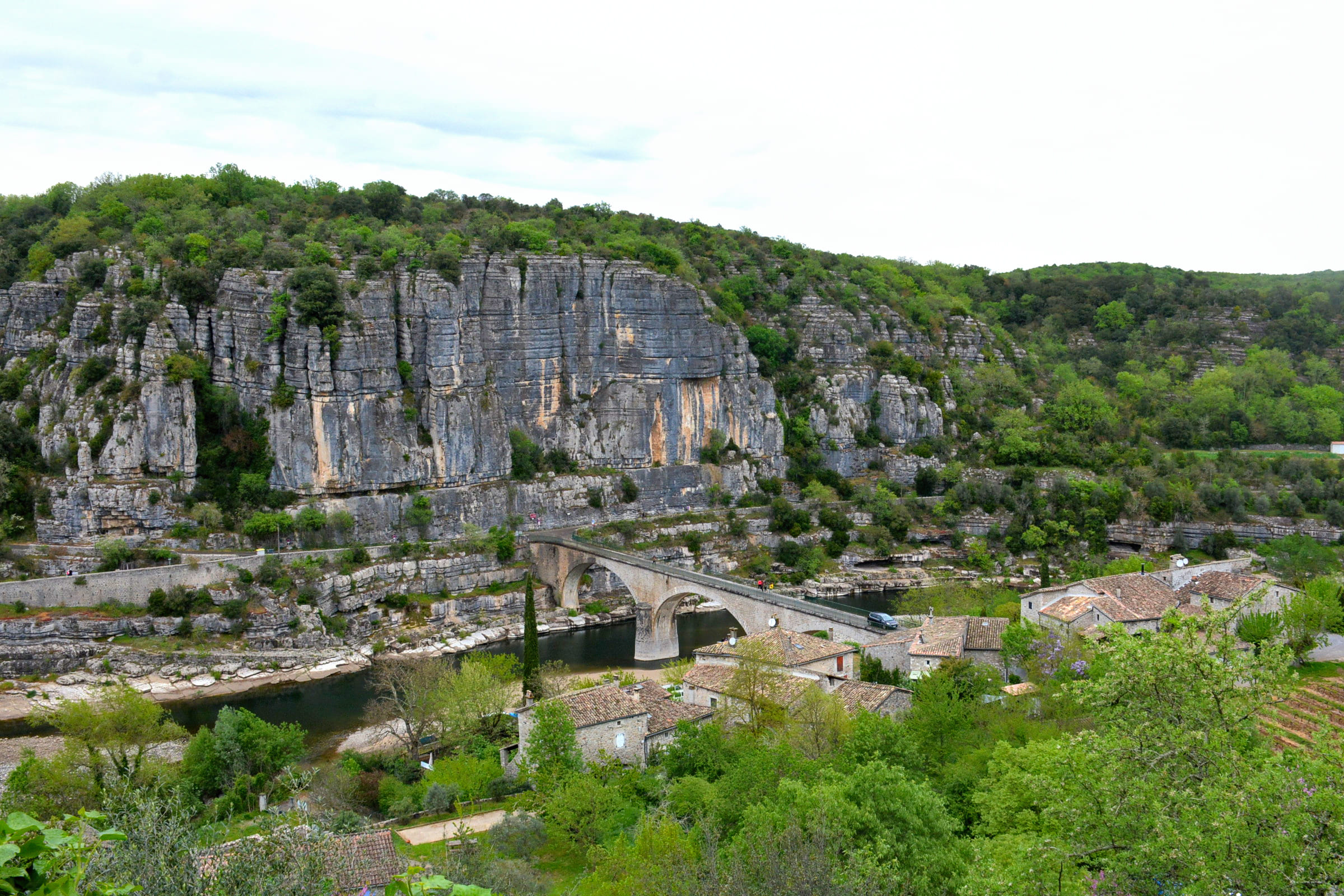 Balazuc : plus beau village de France ?
